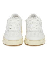 White Medalist 01 Sneakers - AUTRY WOMEN | PLP | Antonia