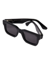 05 Black Sunglasses | PDP | Antonia