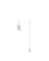 Golden Asymmetrical Earrings - MAGDA BUTRYM DONNA | PLP | dAgency